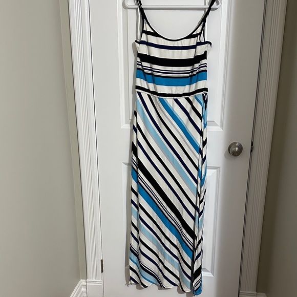Sz M White House Black Market Blue and Black Striped Stretch Maxi Dress - Picture 3 of 8
